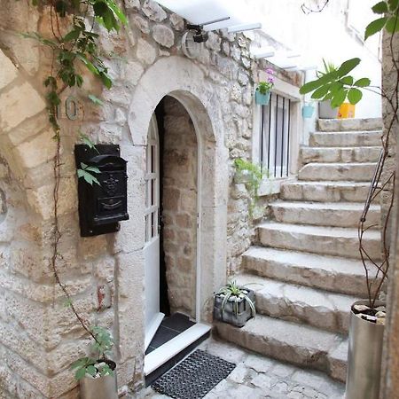 Phaedra Apartment Trogir Buitenkant foto